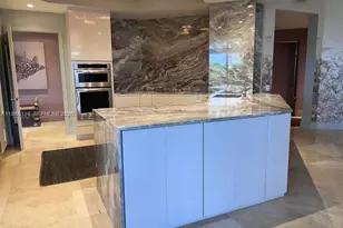 10 Edgewater Dr, Coral Gables, FL 33133 - Photo 11