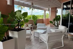 10 Edgewater Dr, Coral Gables, FL 33133 - Photo 23