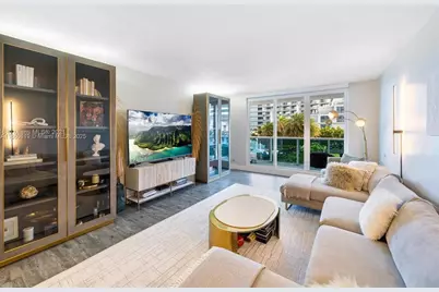 2301 Collins Ave #306, Miami Beach, FL 33139 - Photo 3