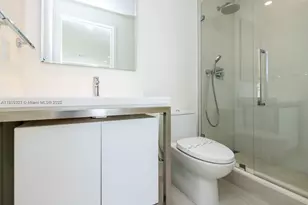 2000 Metropica Wy, Sunrise, FL 33323 - Photo 31