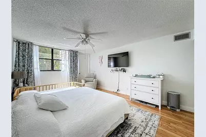 16475 Golf Club Rd #202, Weston, FL 33326 - Photo 19