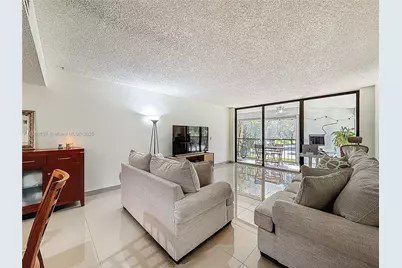 16475 Golf Club Rd #202, Weston, FL 33326 - Photo 5