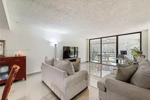 16475 Golf Club Rd, Weston, FL 33326 - Photo 5