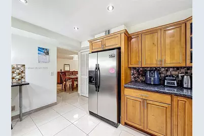 16475 Golf Club Rd #202, Weston, FL 33326 - Photo 15