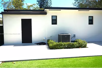 53 NW 68th St #0, Miami, FL 33150 - Photo 35