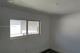 1691 NE 177th St, North Miami Beach, FL 33162 - Photo 17