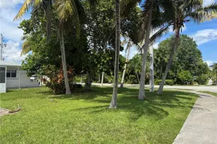 1691 NE 177th St, North Miami Beach, FL 33162 - Photo 3