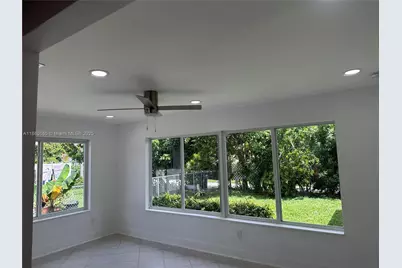 1691 NE 177th St, North Miami Beach, FL 33162 - Photo 19