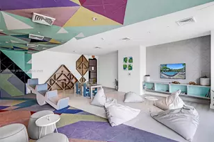 121 NE 34th St, Miami, FL 33137 - Photo 57