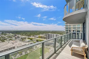 121 NE 34th St, Miami, FL 33137 - Photo 27