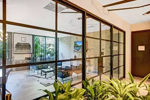 121 NE 34th St, Miami, FL 33137 - Photo 51