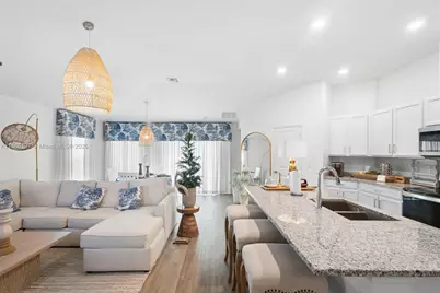 915 Overpool Ave, Davenport, FL 33896 - Photo 3