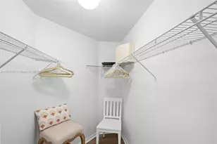 915 Overpool Ave, Davenport, FL 33896 - Photo 19