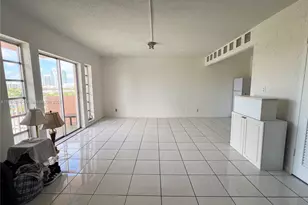 2200 E Hallandale Beach Blvd, Hallandale Beach, FL 33009 - Photo 9