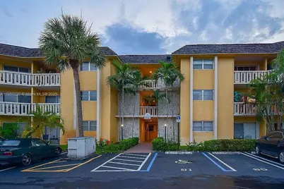 7480 Miami Lakes Dr #G310, Miami Lakes, FL 33014 - Photo 9
