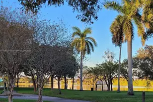 120 Royal Pk Dr, Oakland Park, FL 33309 - Photo 19