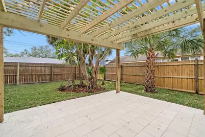 4536 1st Avenue N, Saint Petersburg, FL 33713 - Photo 3