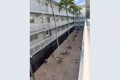 215 SE 3rd Ave #305A, Hallandale Beach, FL 33009 - Photo 45