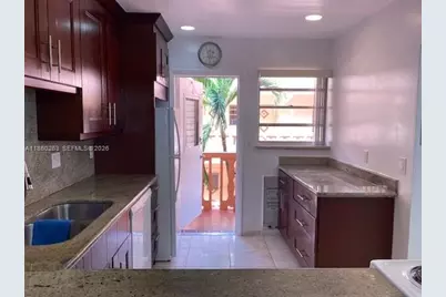 215 SE 3rd Ave #305A, Hallandale Beach, FL 33009 - Photo 13