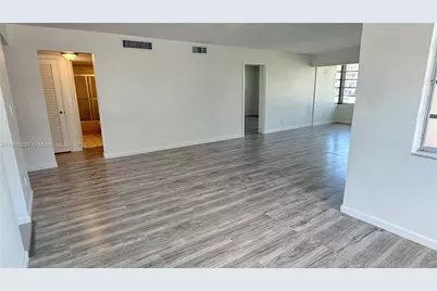 19001 NE 14th Ave #145, Miami, FL 33179 - Photo 11