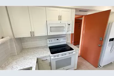 19001 NE 14th Ave #145, Miami, FL 33179 - Photo 43