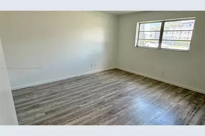 19001 NE 14th Ave #145, Miami, FL 33179 - Photo 19