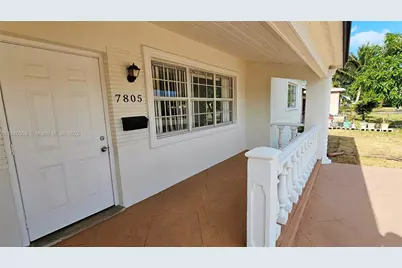 7805 Juniper St, Miramar, FL 33023 - Photo 5