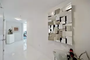 6899 Collins Ave, Miami Beach, FL 33141 - Photo 15