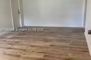 6181 SW 41st Ct, Davie, FL 33314 - Photo 7