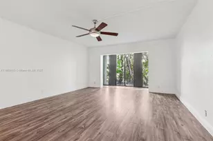 195 Lakeview Dr, Weston, FL 33326 - Photo 13