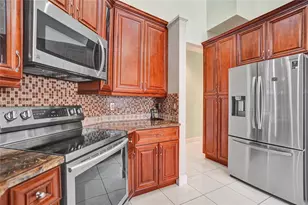 1485 W Lacosta Dr W, Pembroke Pines, FL 33027 - Photo 55