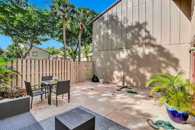 5613 NW 21st St #8-B, Lauderhill, FL 33313 - Photo 5