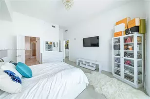 7900 Harbor Island Dr, North Bay Village, FL 33141 - Photo 13