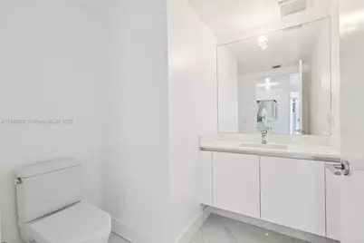 330 Sunny Isles Blvd #5-907, Sunny Isles Beach, FL 33160 - Photo 33