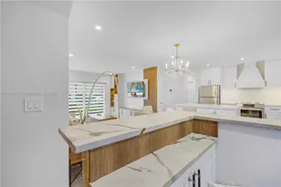 130 Cypress Club Dr, Pompano Beach, FL 33060 - Photo 5