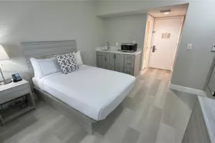 17375 Collins Ave, Sunny Isles Beach, FL 33160 - Photo 91