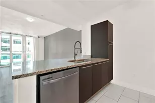 950 Brickell Bay Dr, Miami, FL 33131 - Photo 7