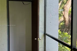 16541 Blatt Blvd, Weston, FL 33326 - Photo 19