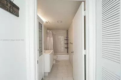 2740 SW 28th Ter #201, Miami, FL 33133 - Photo 9