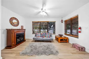 911 N Park Rd, Hollywood, FL 33021 - Photo 11