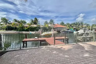 1141 Waterside Ln, Hollywood, FL 33019 - Photo 1