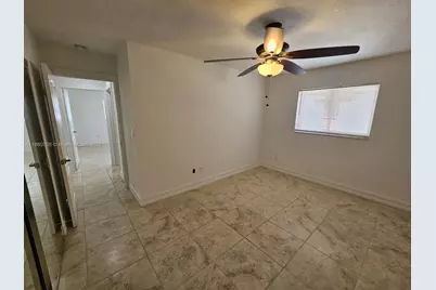 677 NE 24th St #207, Miami, FL 33137 - Photo 25