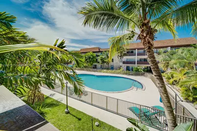 7477 SW 82nd St #C211, Miami, FL 33143 - Photo 1