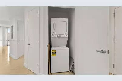 1050 Brickell Ave #2620, Miami, FL 33131 - Photo 17