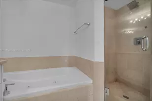 19900 E Country Club Dr, Aventura, FL 33180 - Photo 53