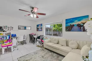 6310 SW 79th St, South Miami, FL 33143 - Photo 15
