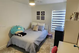 19922 NW 88th Ave, Miami, FL 33018 - Photo 15