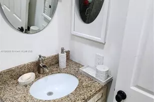 19922 NW 88th Ave, Miami, FL 33018 - Photo 23