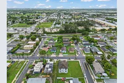 1514 NW 5th Ave #1-2, Florida City, FL 33034 - Photo 5