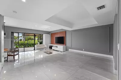 3602 Yacht Club Dr #405, Aventura, FL 33180 - Photo 3